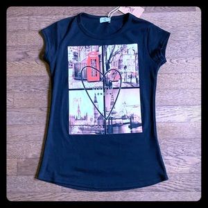 Women’s tee, size XS fits girls size 14 too